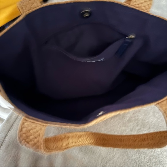 Draper James by Reese Witherspoon Everyday Straw Shoulder Bag W/ Navy - Picture 11 of 11